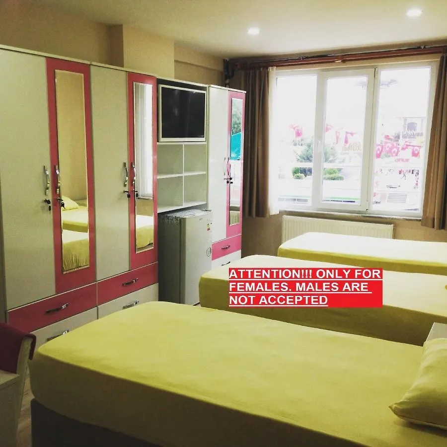 Ξενοδοχείο !Only Females! Bakirkoy Ladies Dormitory Κωνσταντινούπολη Τουρκία