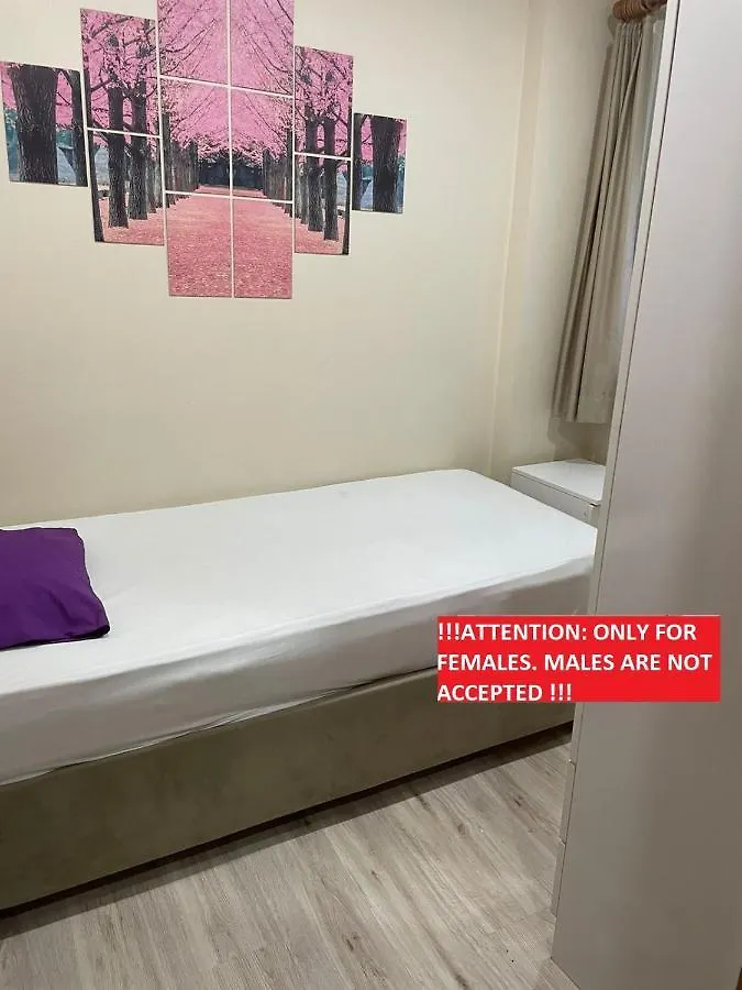 !Only Females! Bakirkoy Ladies Dormitory Κωνσταντινούπολη 0*,  Τουρκία